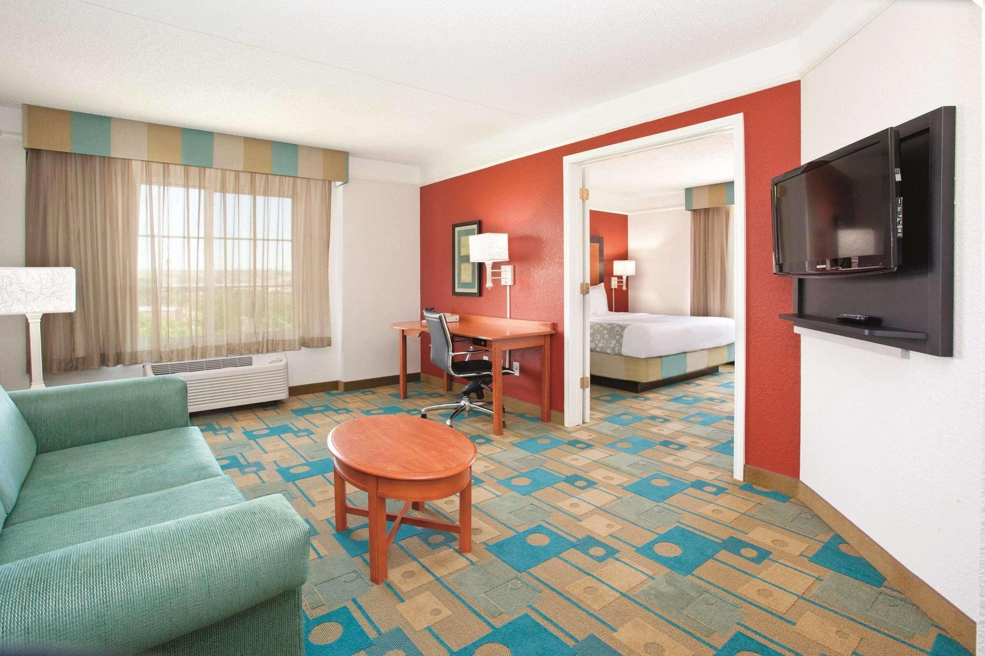 Hampton Inn Colorado Springs-Airport Eksteriør bilde